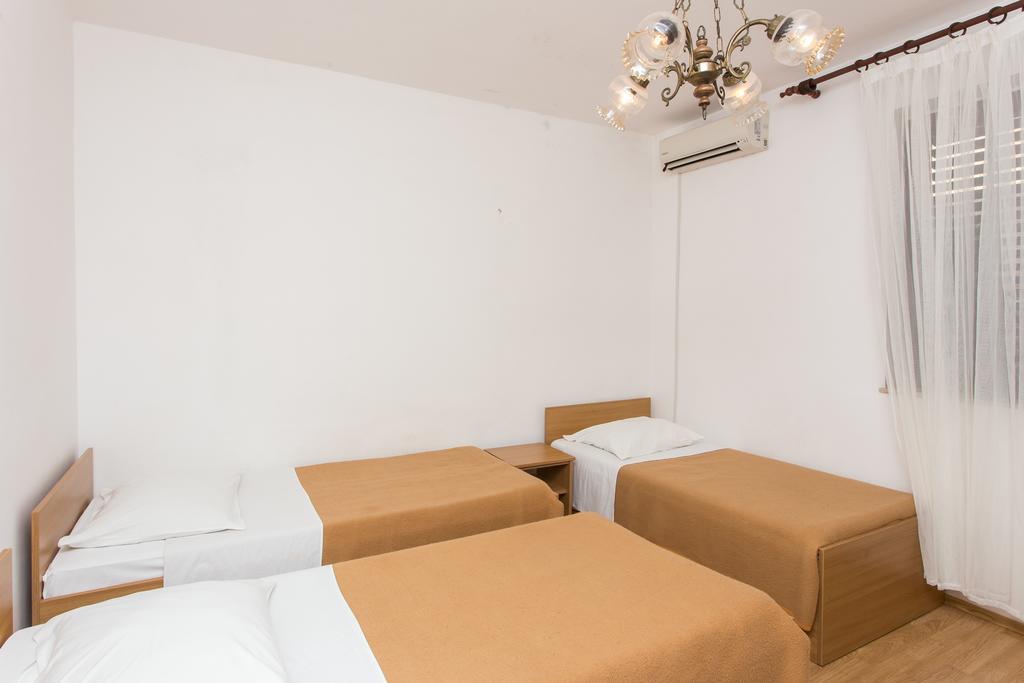 Guest House Lina ดูบรอฟนิก ห้อง รูปภาพ